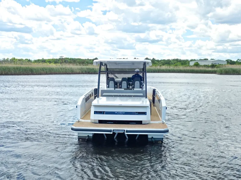 Slide: The Image of De Antonio Yachts D32 2026 - 6224224