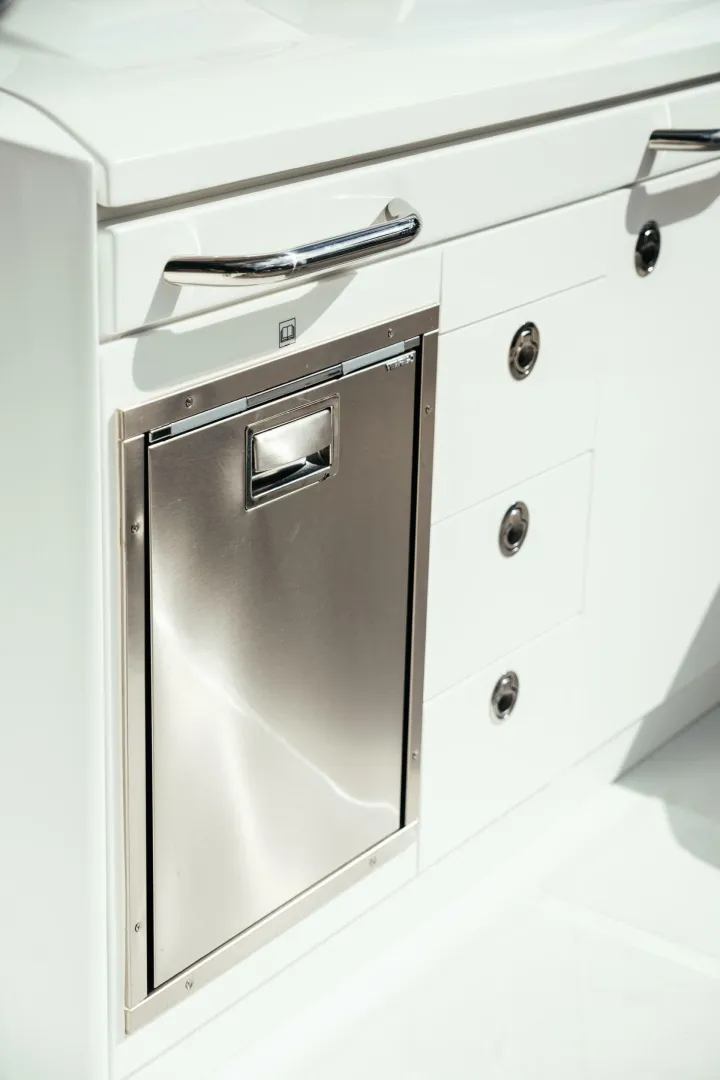 Slide: The Image of Wellcraft 28 T-Top 2026 - 6109970