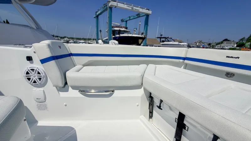 Slide: The Image of Wellcraft 28 T-Top 2027 - 6536202