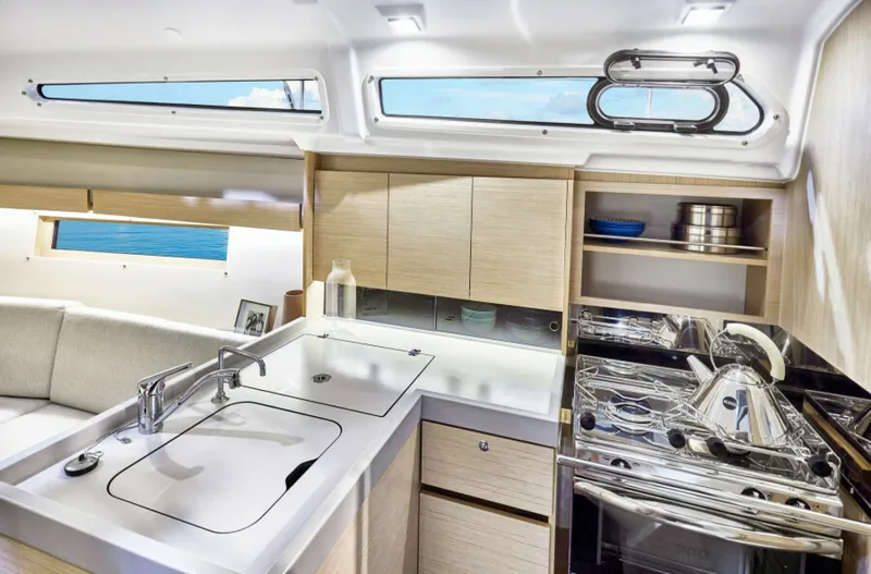 Slide: The Image of Beneteau Oceanis 34.1 Electric Galley - 5852090