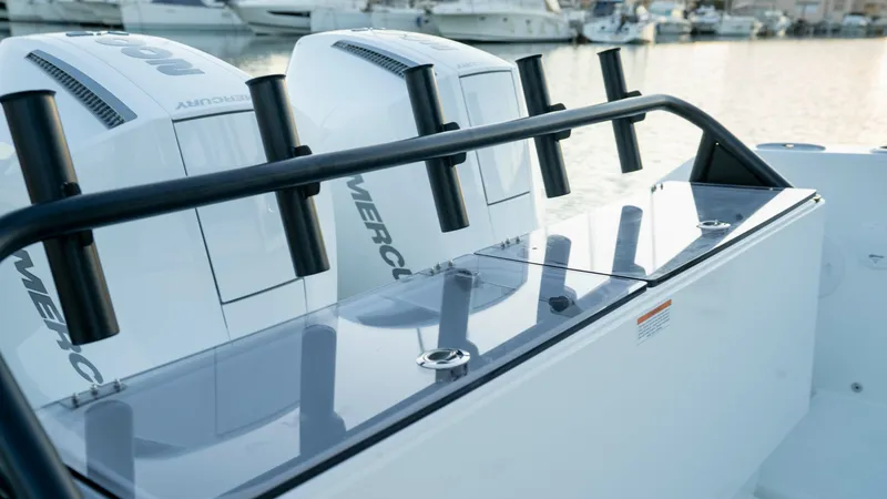 Slide: The Image of Wellcraft 28 Explorer 2026 - 6116742