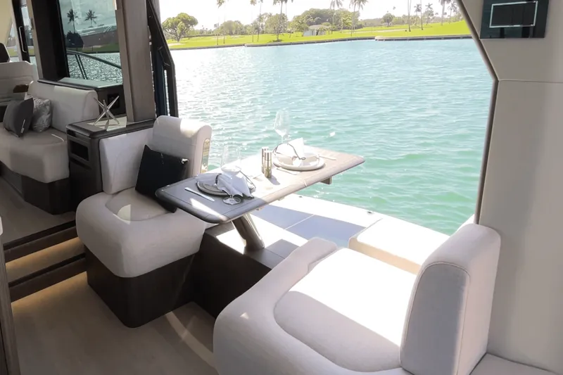 Slide: The Image of Galeon 560 FLY 2024 - 5852556