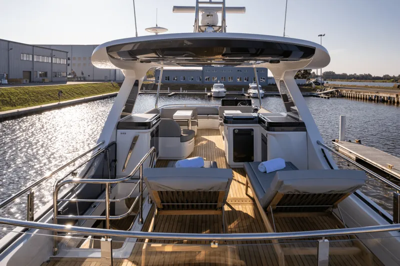 Slide: The Image of Galeon 560 FLY 2024 - 5852594