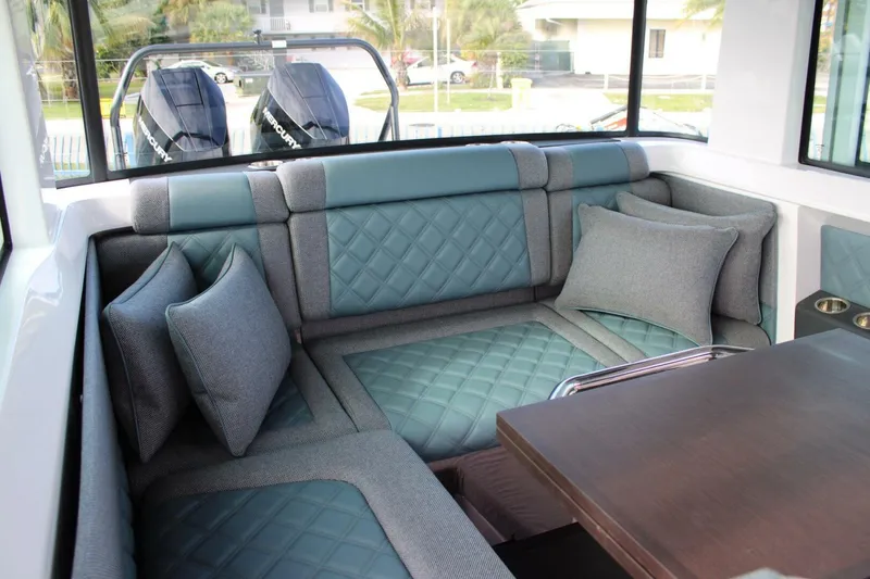 Slide: The Image of Axopar 37 - Dinette 2024 Axopar 37 Cross - 5852968