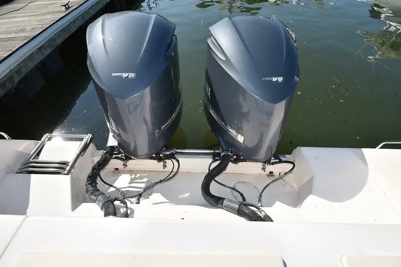 Slide: The Image of 0005376425 - 5853045