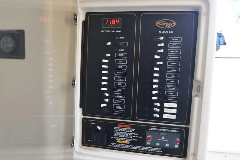 Slide: The Image of 0005376412 - 5853073