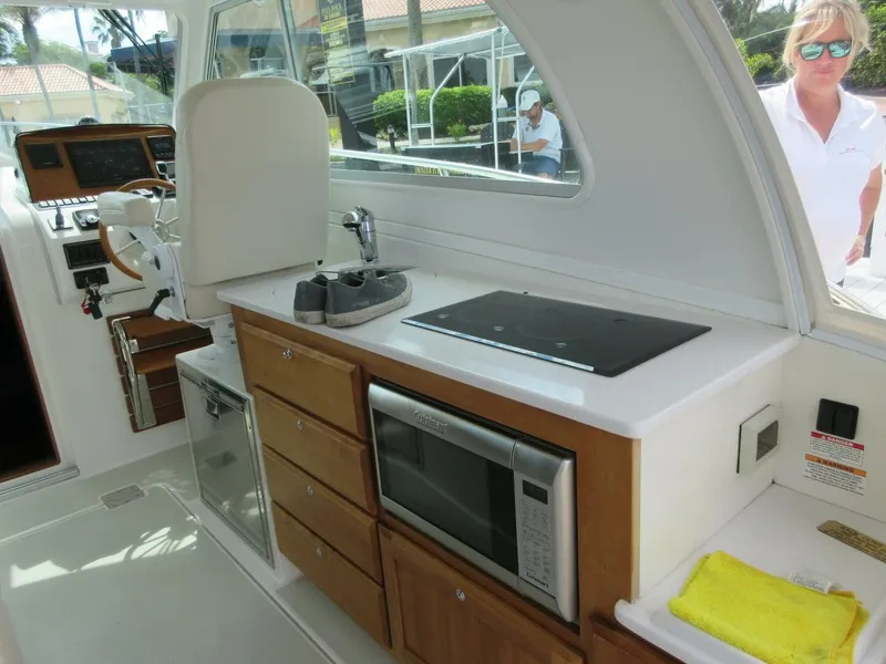 Slide: The Image of Back Cove 34O 2020 - 5853279