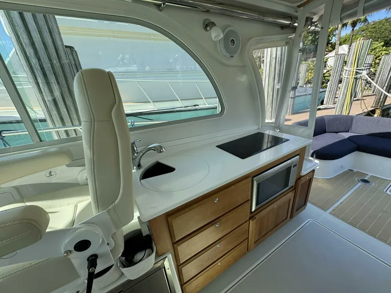 Slide: The Image of Back Cove 34O 2020 - 5853299