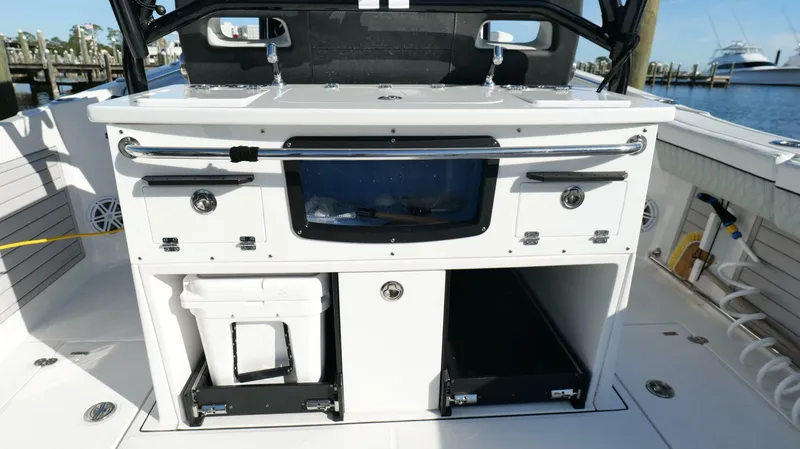 Slide: The Image of Cockpit Storage - 5853185