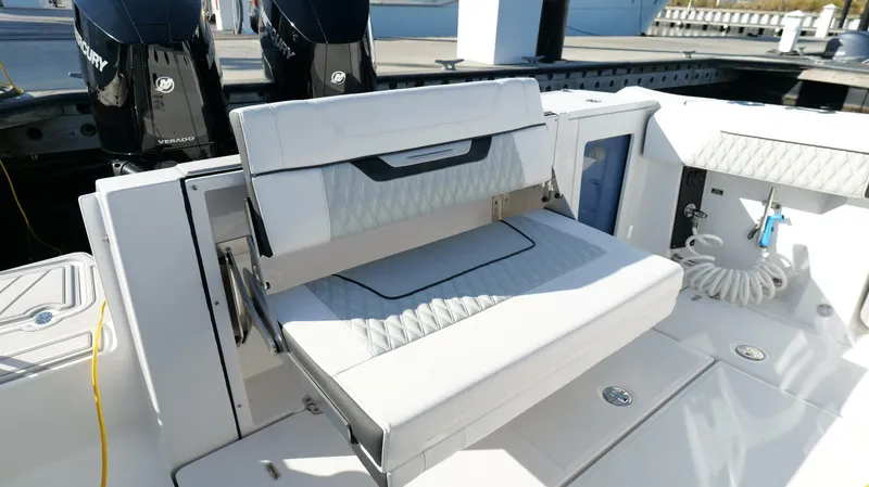 Slide: The Image of Cockpit Seating - 5853194