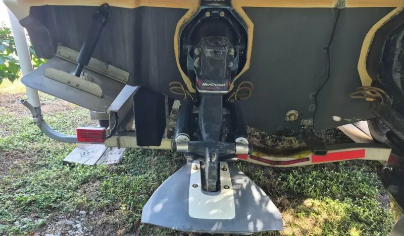 Slide: The Image of Sea Ray 31 2001 - 5853406