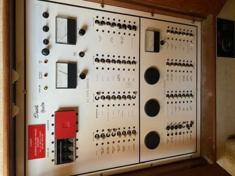 Slide: The Image of Buddy Davis Custom Carolina 1988 - 5853580