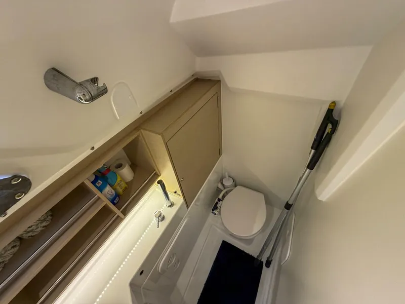 Slide: The Image of Beneteau 30.1 2021 - 5863422