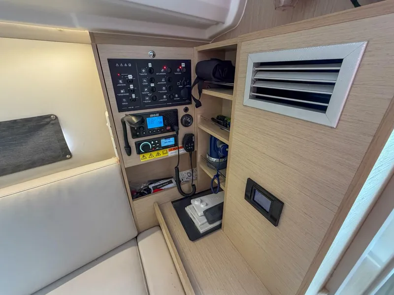 Slide: The Image of Beneteau 30.1 2021 - 5863430