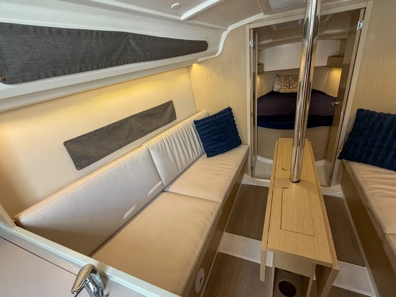 Slide: The Image of Beneteau 30.1 2021 - 5863426