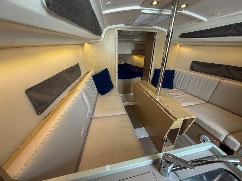 Slide: The Image of Beneteau 30.1 2021 - 5863427