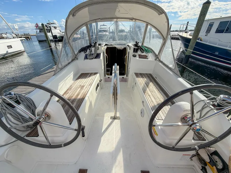 Slide: The Image of Beneteau 30.1 2021 - 5863401