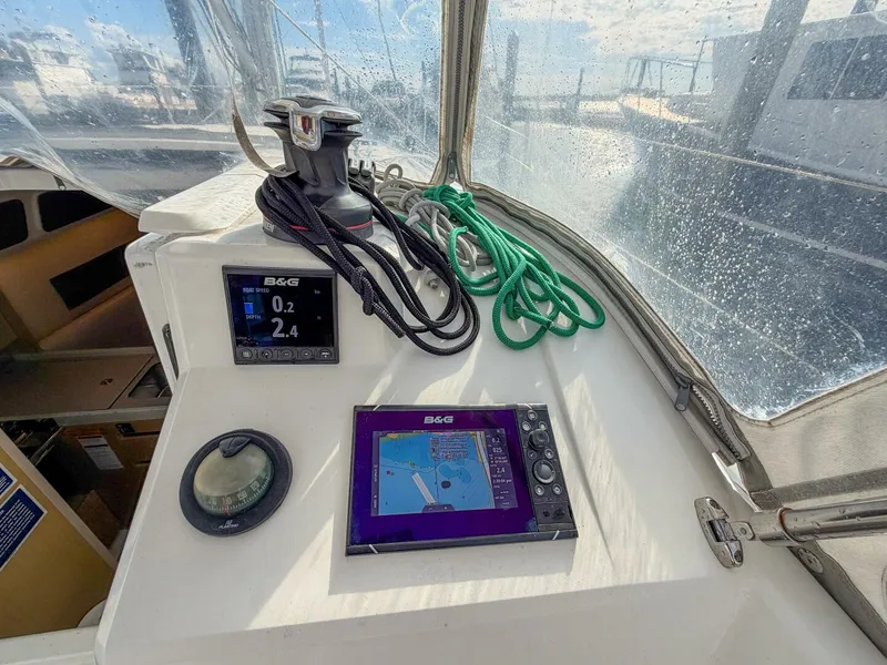 Slide: The Image of Beneteau 30.1 2021 - 5863405