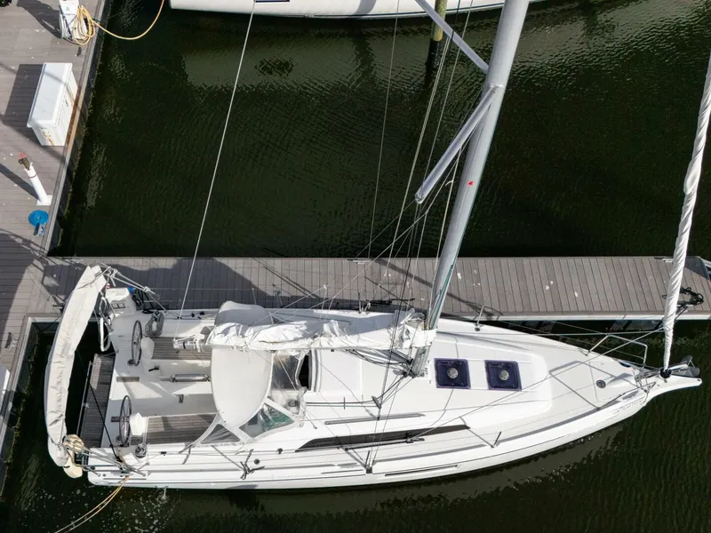 Slide: The Image of Beneteau 30.1 2021 - 5863454