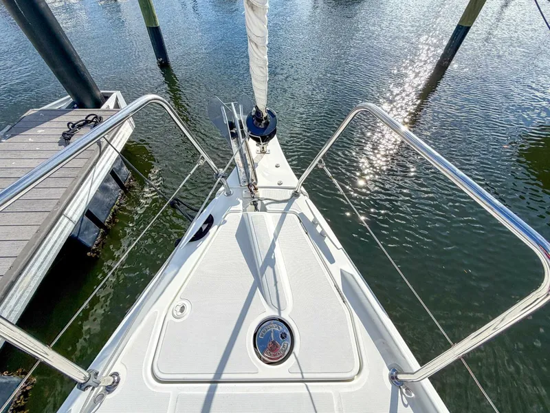 Slide: The Image of Beneteau 30.1 2021 - 5863391
