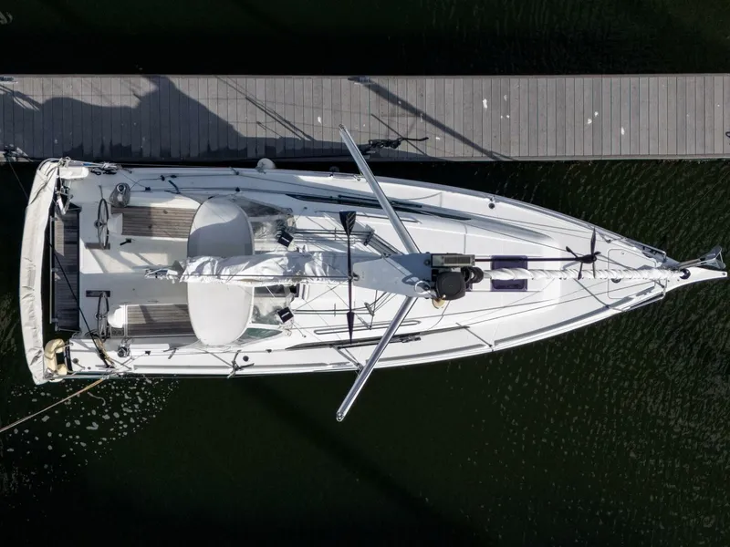 Slide: The Image of Beneteau 30.1 2021 - 5863440