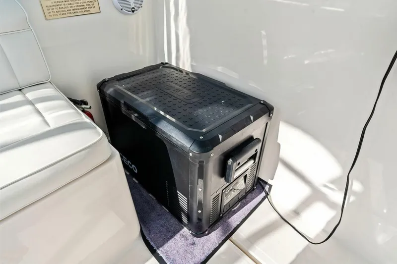 Slide: The Image of 2005 40 Cabo Express - Miss B Halvin - 5854208