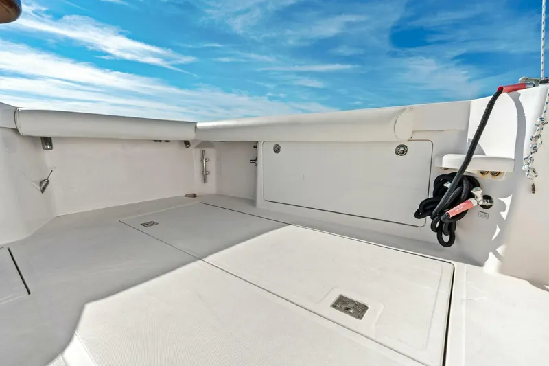 Slide: The Image of 2005 40 Cabo Express - Miss B Halvin - 5854212