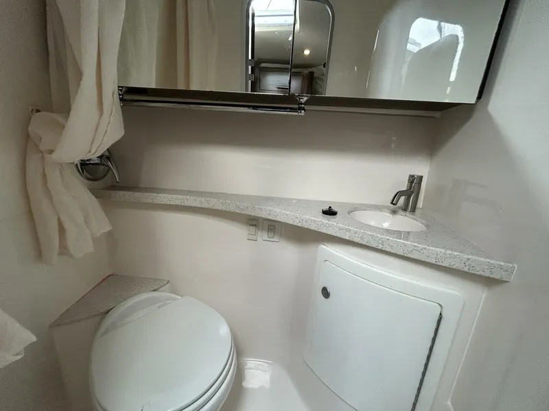 Slide: The Image of Regal 28 Express 2017 - 5854289