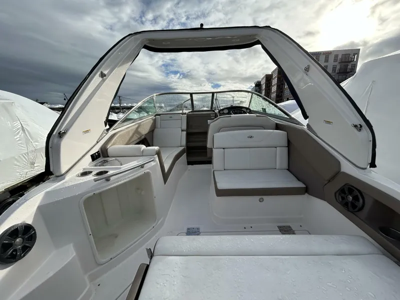 Slide: The Image of Regal 28 Express 2017 - 5854282