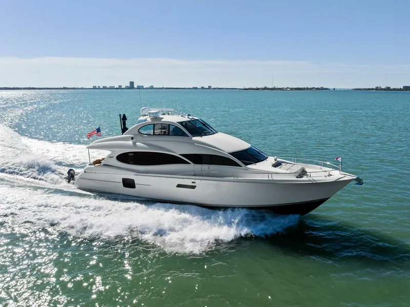 Slide: The Image of 2005 Lazzara Yachts 80 'Summerwind' - Profile - 5856209