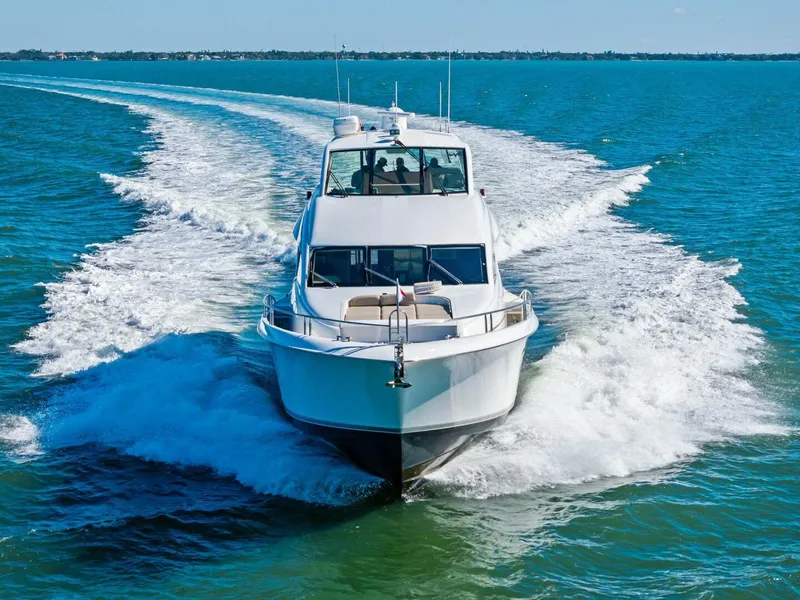 Slide: The Image of 2005 Lazzara Yachts 80 'Summerwind' - Profile - 5856219