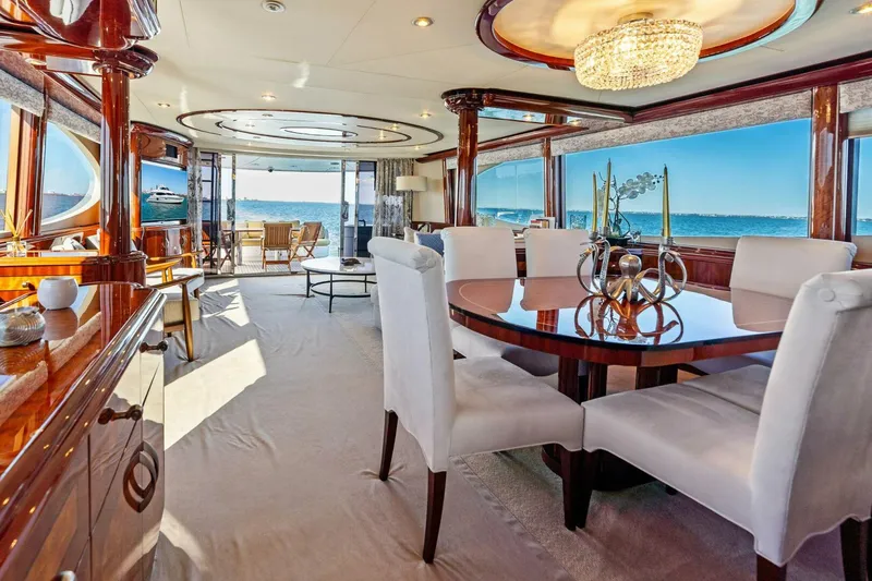 Slide: The Image of 2005 Lazzara Yachts 80 'Summerwind' - Dinning Area - 5856241
