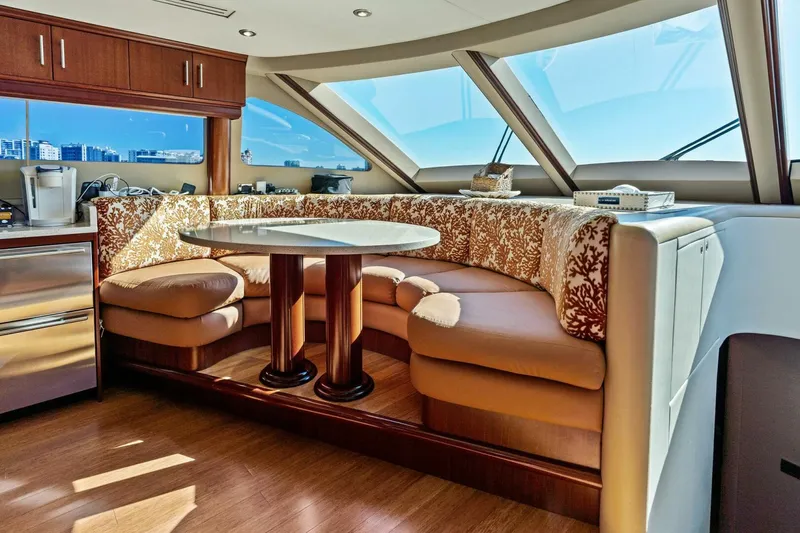 Slide: The Image of 2005 Lazzara Yachts 80 'Summerwind' - Dinette - 5856259