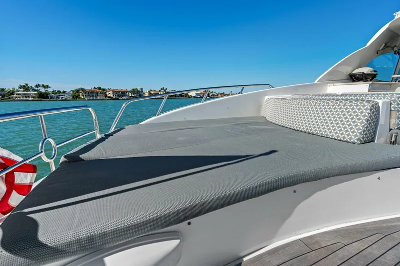 Slide: The Image of 2005 Lazzara Yachts 80 'Summerwind' - Skybridge Seating - 5856279