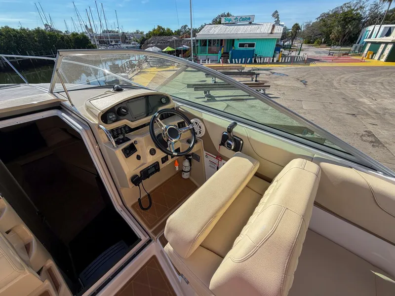 Slide: The Image of Regal 26 Express 2020 - 5871494