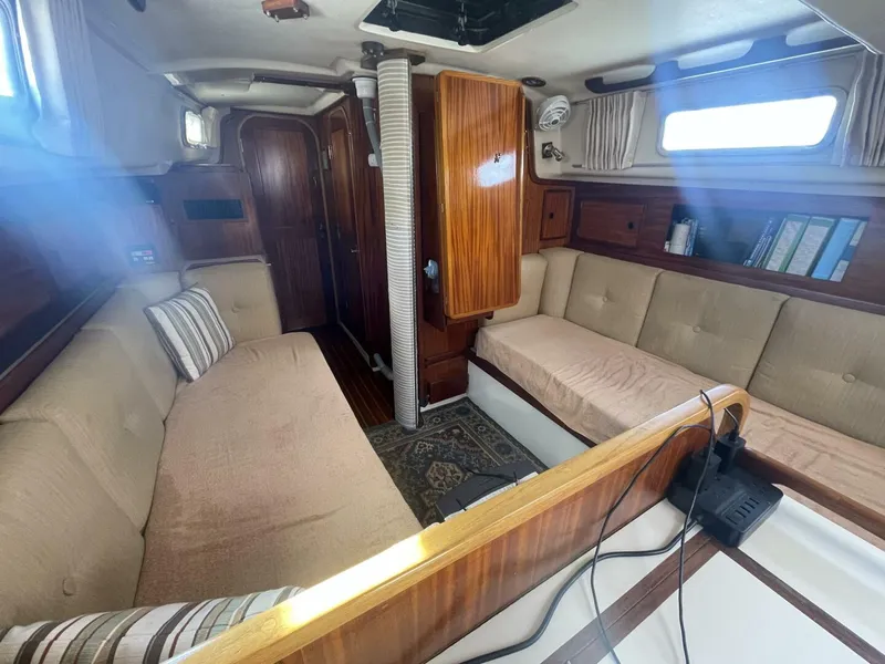 Slide: The Image of Pearson Cutter 1981 - 5854629