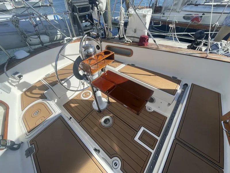 Slide: The Image of Pearson Cutter 1981 - 5854620