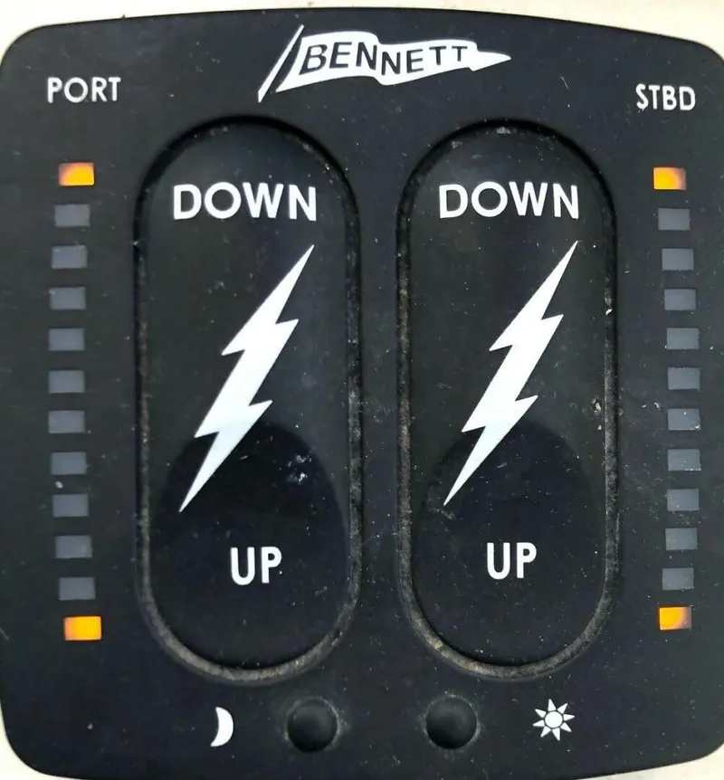 Slide: The Image of Osprey Pilothouse 30 Fisherman 2017 - 5855051