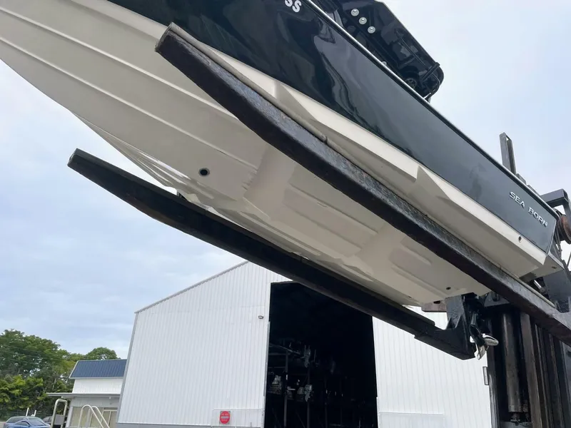 Slide: The Image of Sea Born FX22 2019 - 5855085