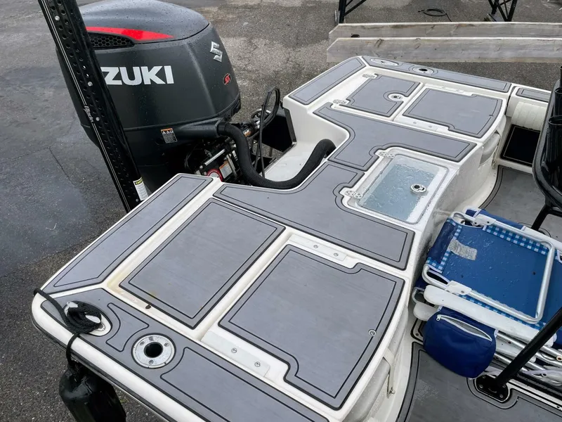 Slide: The Image of Sea Born FX22 2019 - 5855107