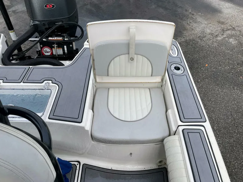 Slide: The Image of Sea Born FX22 2019 - 5855109