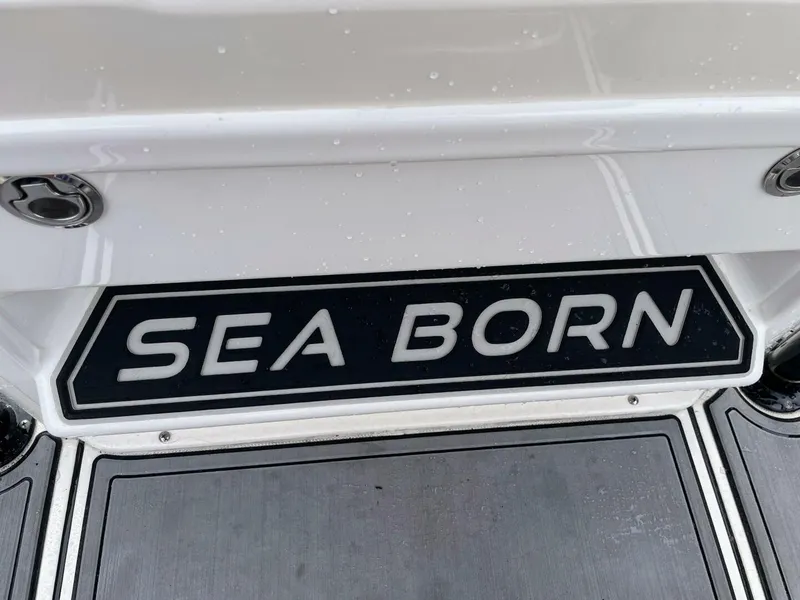 Slide: The Image of Sea Born FX22 2019 - 5855119