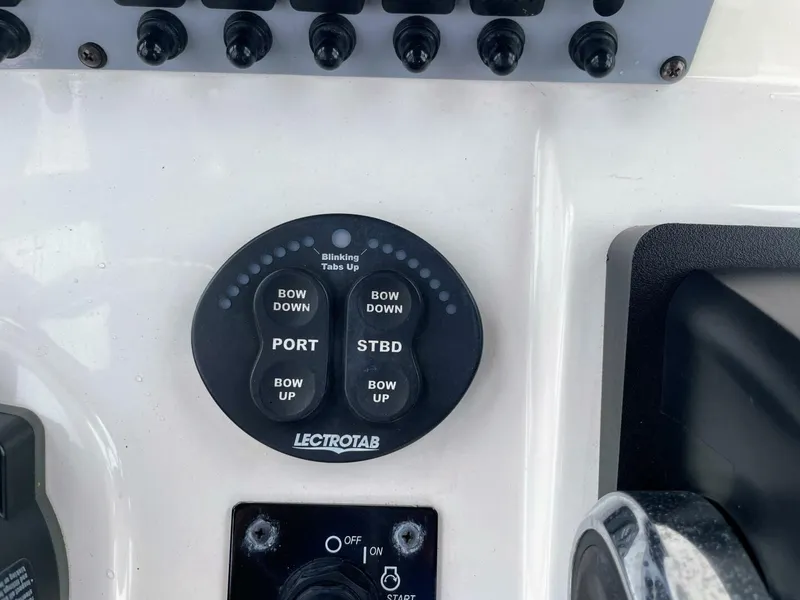 Slide: The Image of Sea Born FX22 2019 - 5855121