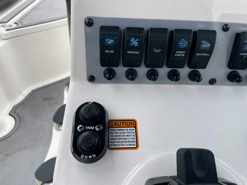 Slide: The Image of Sea Born FX22 2019 - 5855123