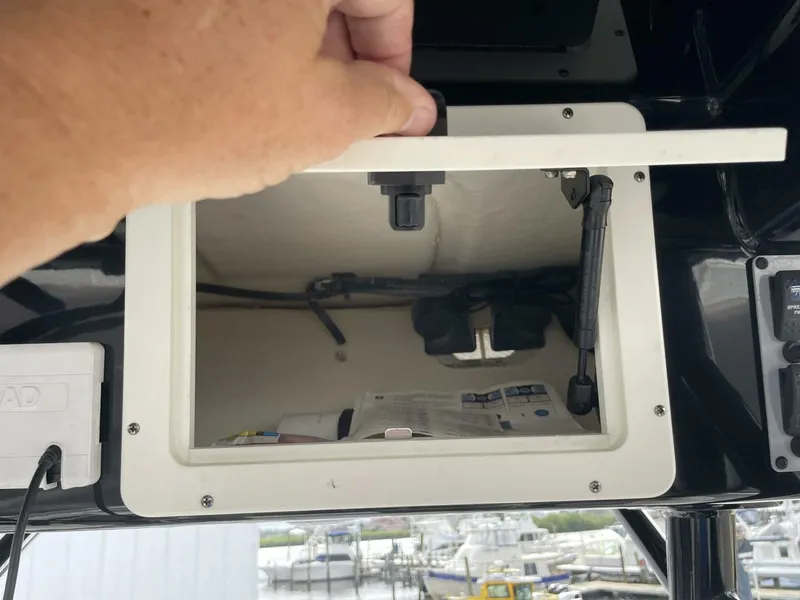 Slide: The Image of Sea Born FX22 2019 - 5855132