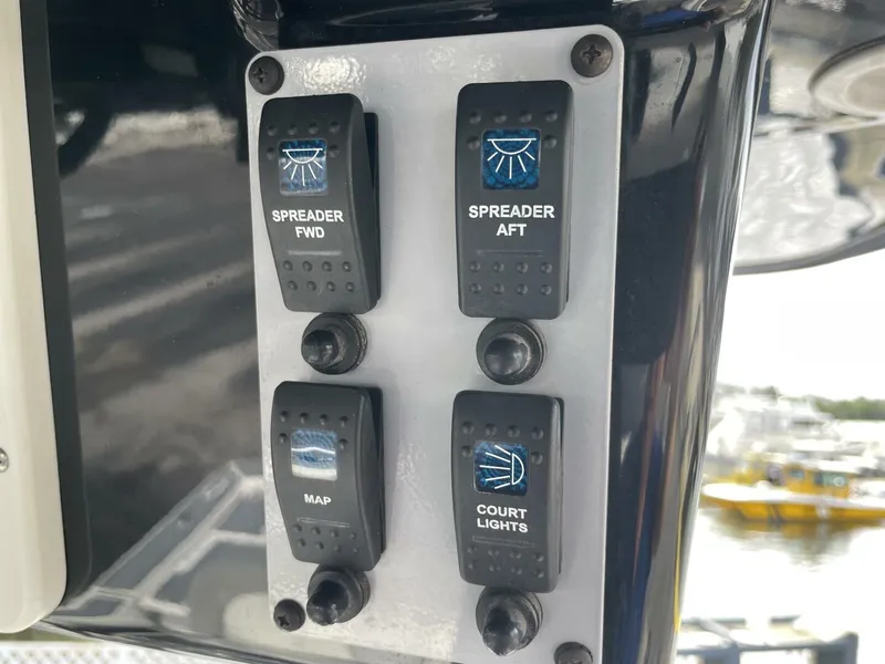 Slide: The Image of Sea Born FX22 2019 - 5855133