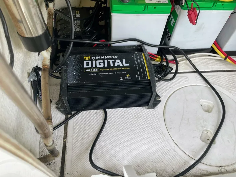 Slide: The Image of Sea Born FX22 2019 - 5855135