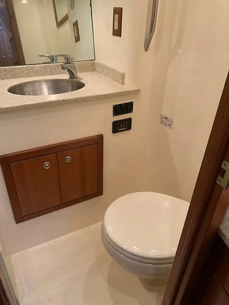 Slide: The Image of 0005571069 - 5941649