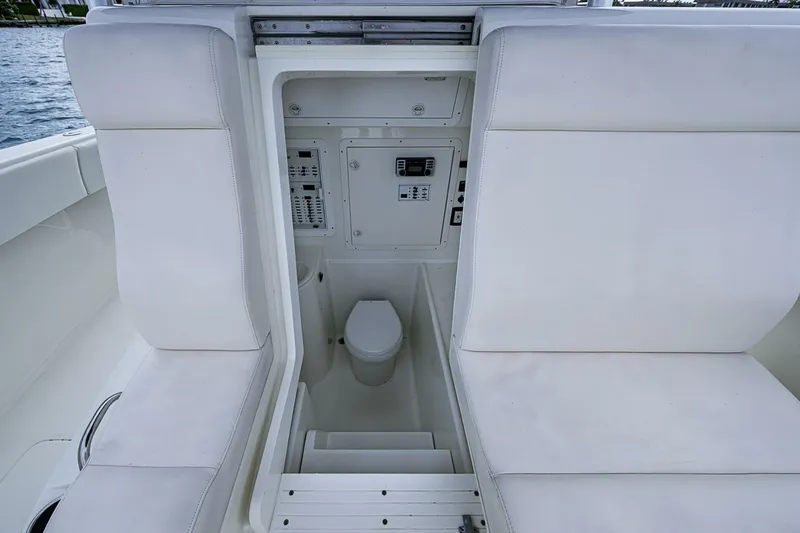 Slide: The Image of SeaVee 390B 2014 - 5855323