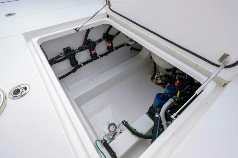 Slide: The Image of Valhalla 46 - Cockpit 2022 Valhalla 46 Center Console - 5855449